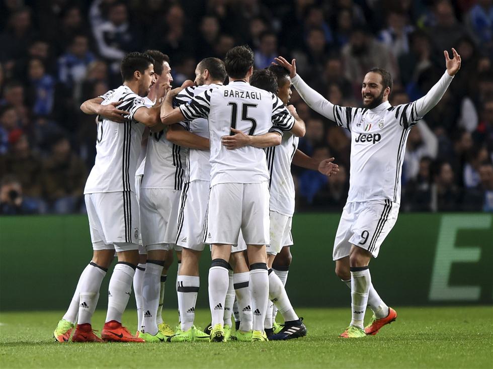 欧洲乔丹！马尔卡宁出场23分钟砍43分，每分钟两分打崩对手（23分钟43分！马尔卡宁化身欧洲版乔丹，以每分钟2分效率打崩对手）