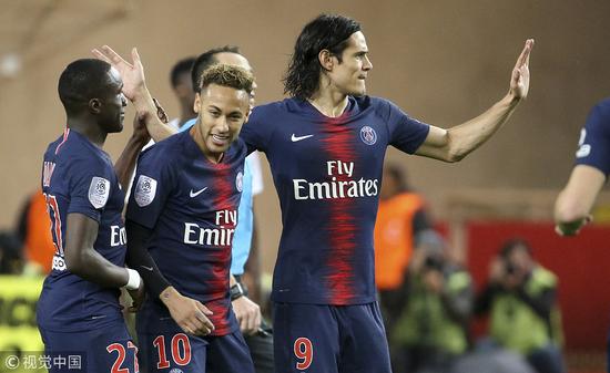 黄潜主帅：亚马尔成熟的像30岁球员，对阵巴萨需全力以赴（比利亚雷亚尔主帅：亚马尔老成如30岁老将，战巴萨须全力以赴）