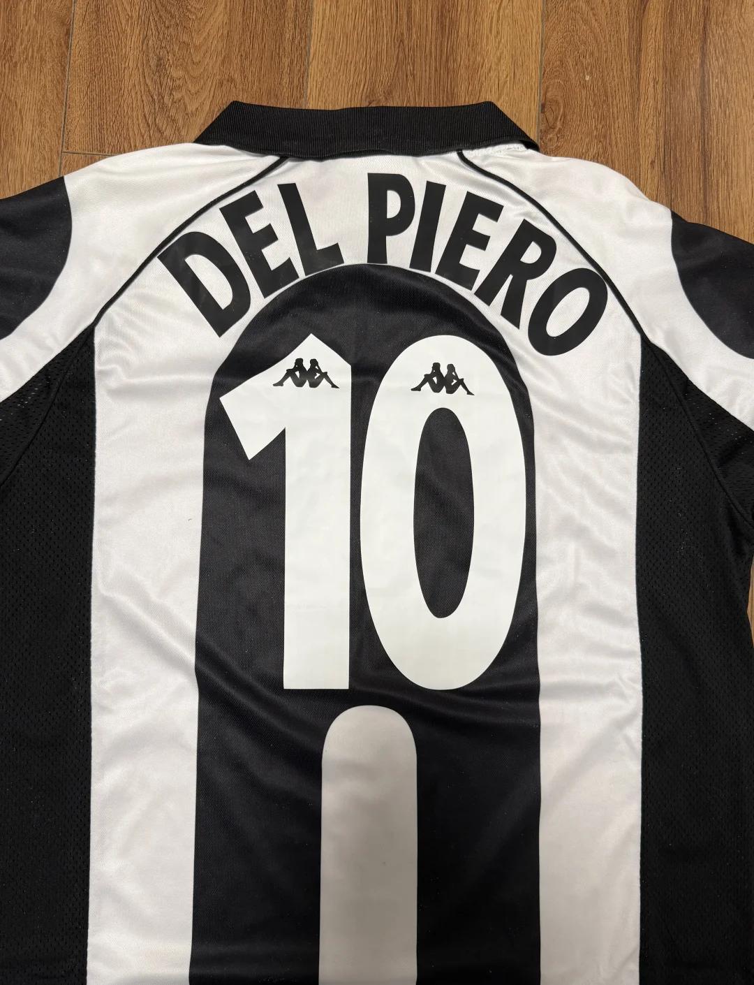 TA：桑切斯最近在逐渐进步，他已成为英超最可靠的门将之一