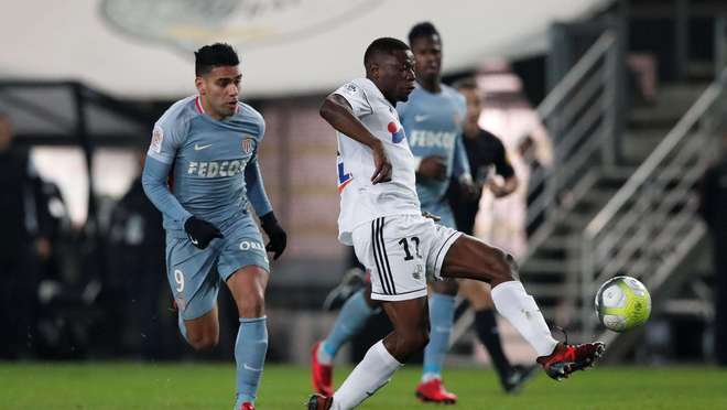 曲刚：对于梅州的未来没收到任何消息；希望球员今后能有更好发展（曲刚：梅州未来暂无消息，期望球员今后有更好发展）