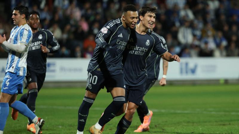 迈阿密国际联合主席：我说梅西是史上最佳球员，老板说那就签下他（迈阿密国际联合主席：我称梅西史上最佳，老板当场拍板签下他）